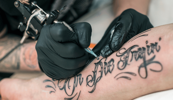 How to Become a Tattoo Artist? A Guide to Mastering Artistic Skills, Apprenticeship, Business Acumen, and Career Growth in the Tattoo Industry